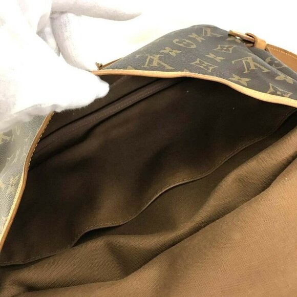 Auth Louis Vuitton Monogram Saumur 30 CrossbodyBag - Picture 11 of 12